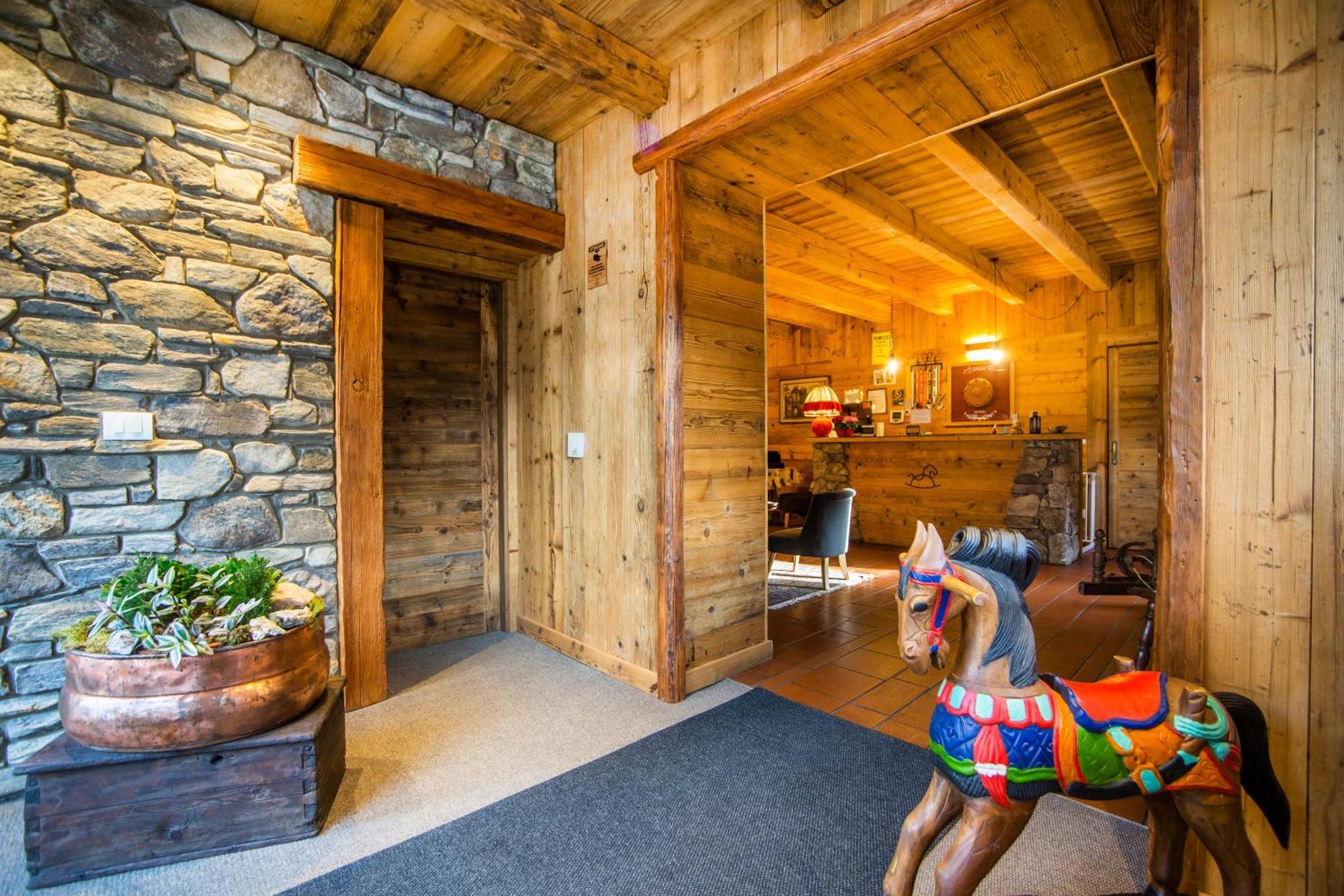Dada Mountain Hotel Morgex Exterior photo